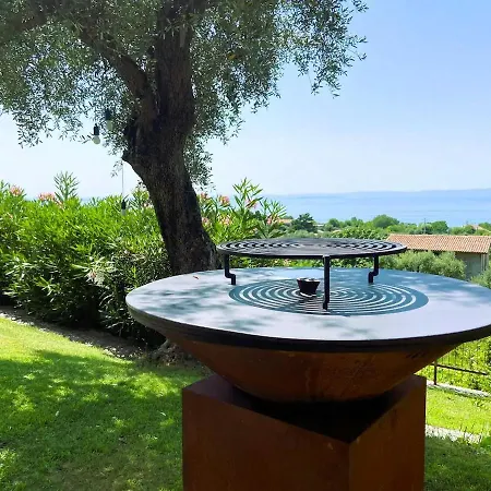 Вилла Settanta Garda Heated Pool *